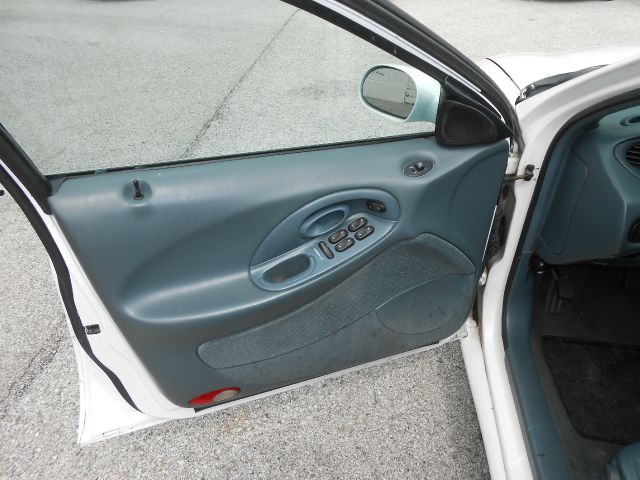 Mercury Sable 1996 photo 3