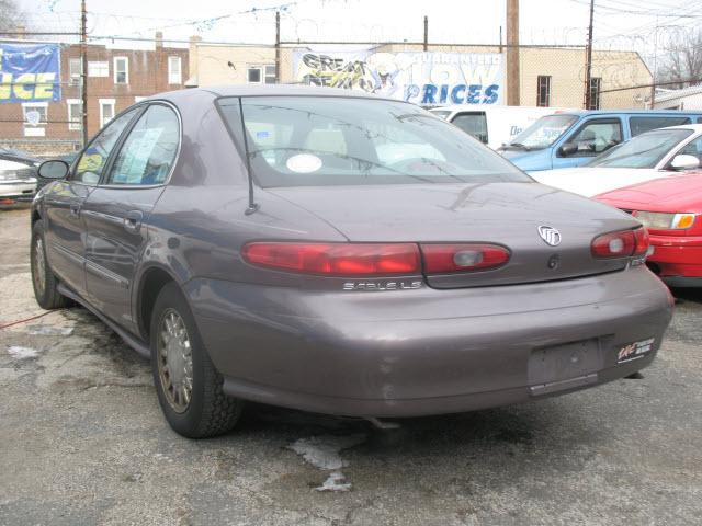 Mercury Sable 1996 photo 2