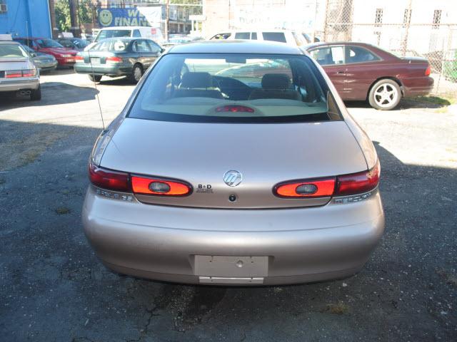 Mercury Sable 1996 photo 2