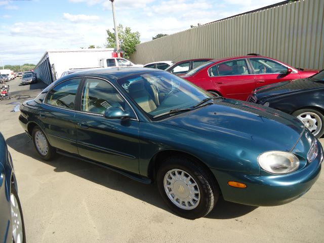 Mercury Sable 1997 photo 1