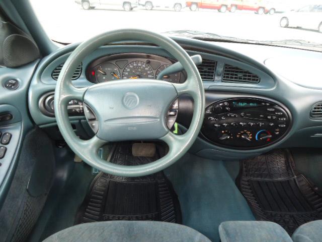 Mercury Sable 1997 photo 2