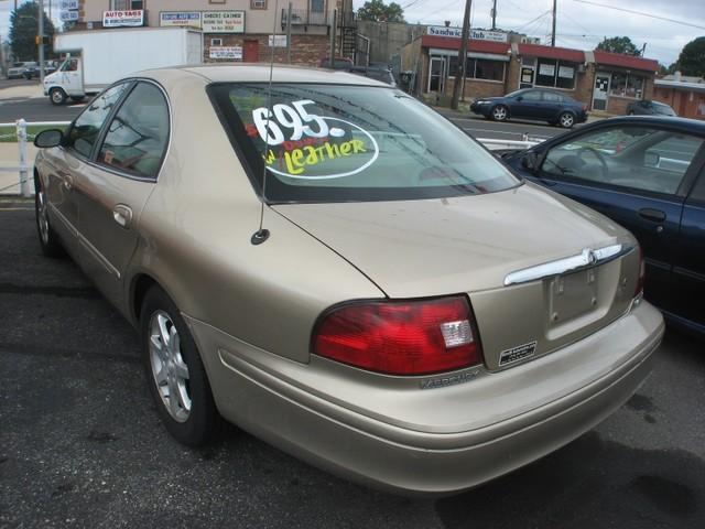 Mercury Sable 2000 photo 2