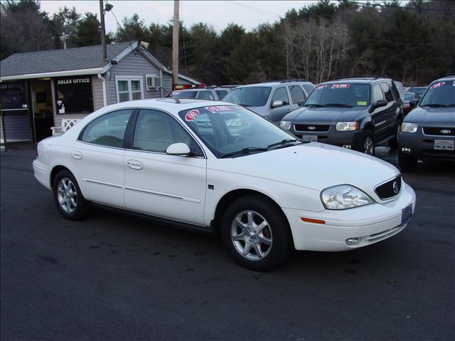 Mercury Sable 2000 photo 1