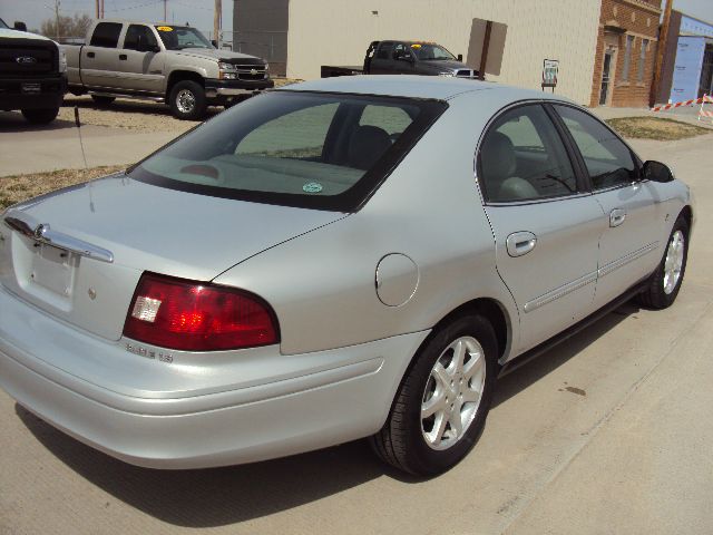 Mercury Sable 2000 photo 2