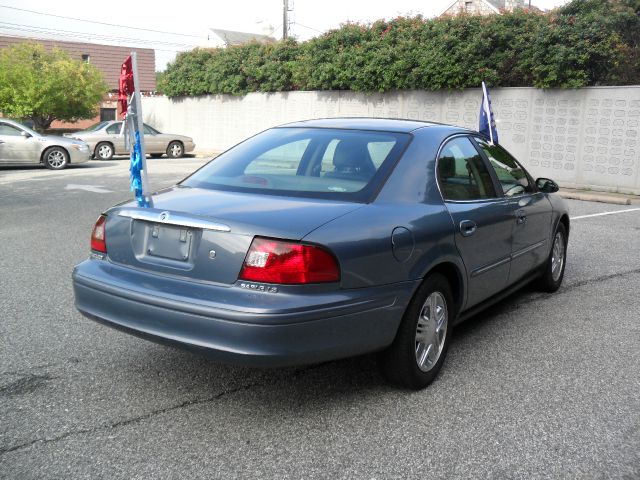 Mercury Sable 2000 photo 1