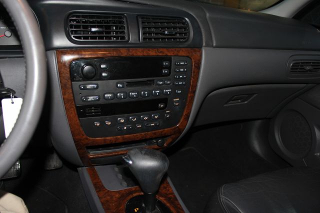 Mercury Sable 2002 photo 2