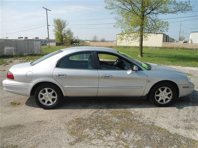 Mercury Sable 2002 photo 2