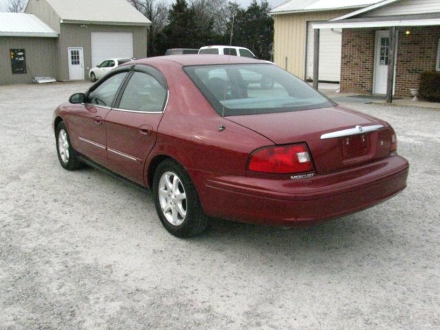 Mercury Sable 2002 photo 2