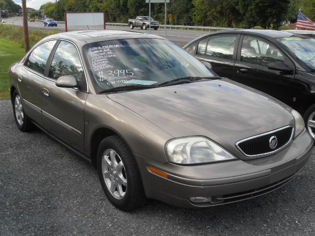 Mercury Sable 2002 photo 1