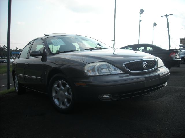 Mercury Sable 2003 photo 2