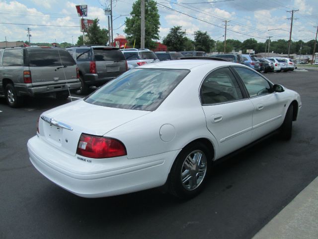 Mercury Sable 2003 photo 1