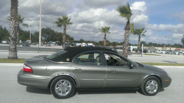 Mercury Sable 2004 photo 2