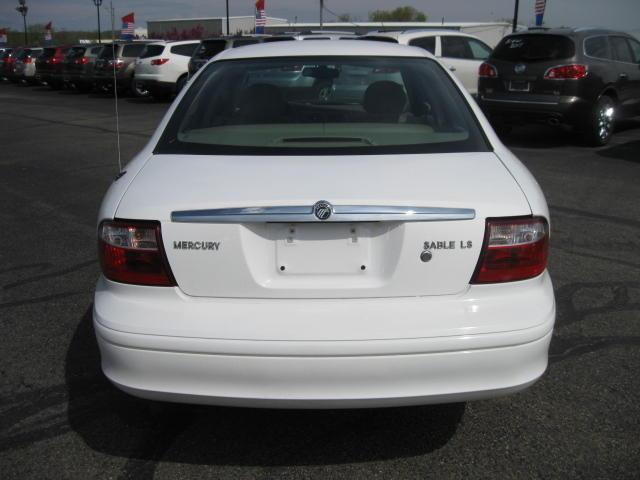 Mercury Sable 2004 photo 2