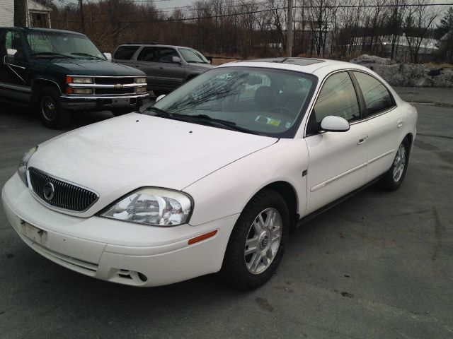Mercury Sable 2004 photo 2