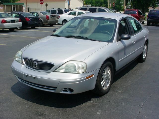 Mercury Sable 2005 photo 2