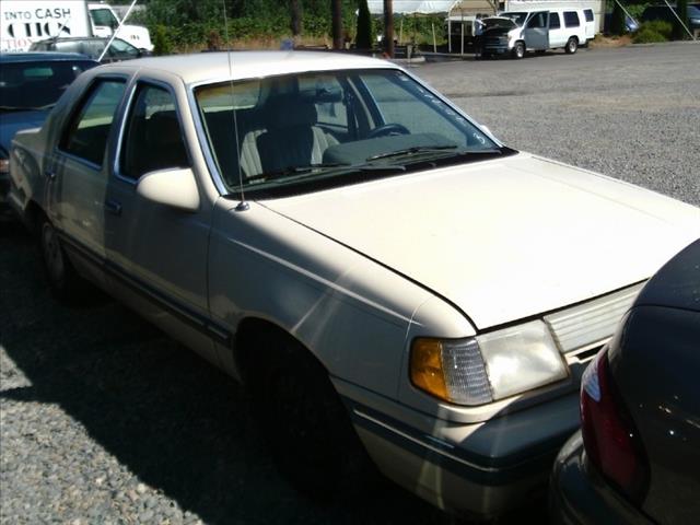 Mercury Topaz 1987 photo 4