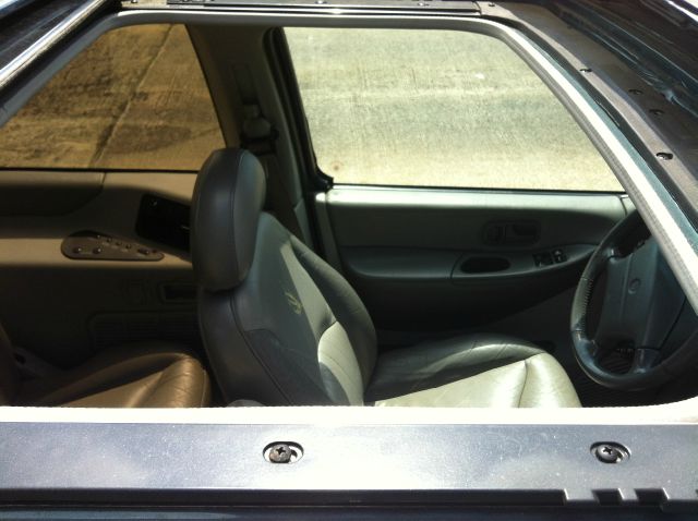 Mercury Villager 1997 photo 12