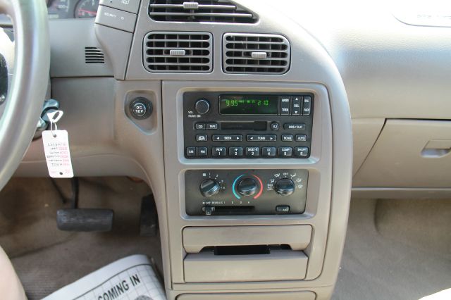 Mercury Villager 2002 photo 15