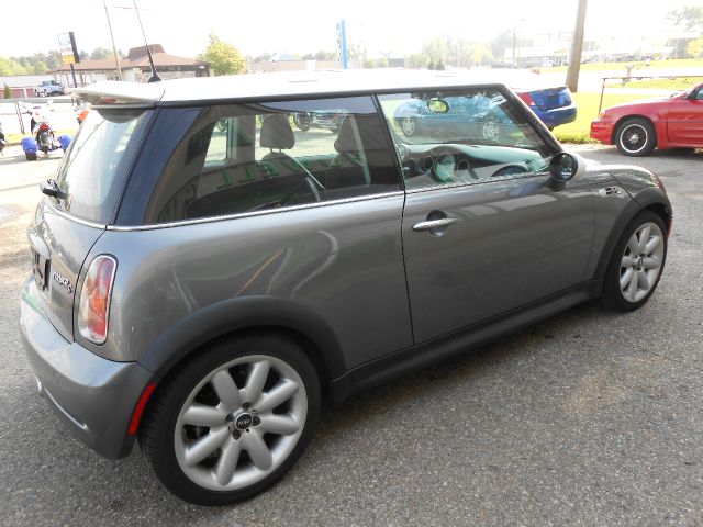 Mini Cooper 2002 photo 22