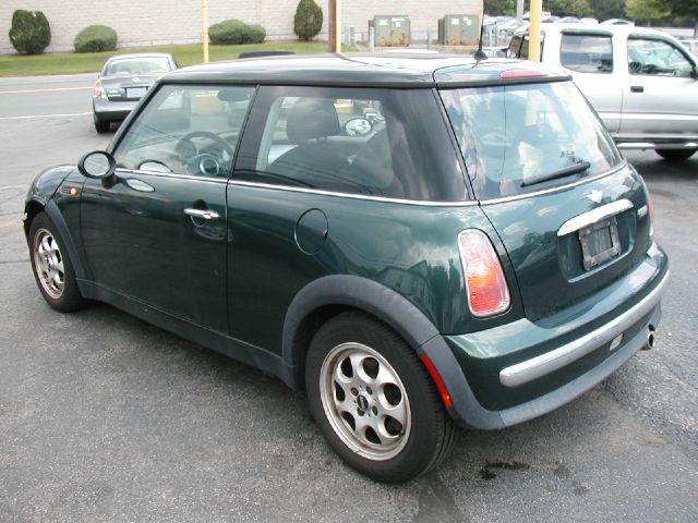 Mini Cooper 2002 photo 2
