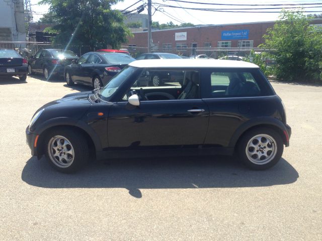 Mini Cooper 2002 photo 2
