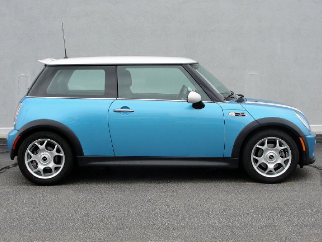 Mini Cooper 2002 photo 2