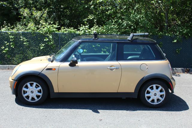 Mini Cooper 2003 photo 10