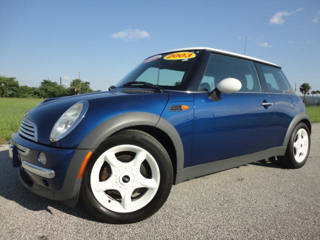 Mini Cooper 2003 photo 1