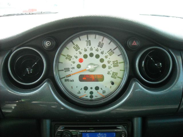 Mini Cooper 2003 photo 2