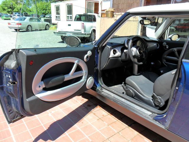 Mini Cooper Base Hatchback