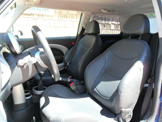 Mini Cooper 2003 photo 17