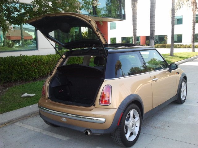 Mini Cooper 2003 photo 2