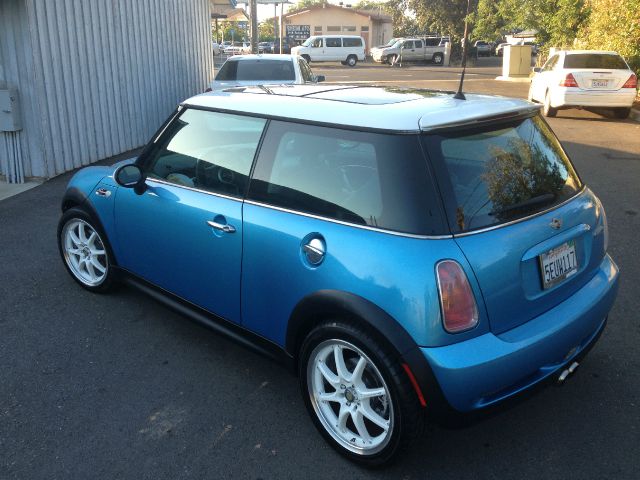Mini Cooper 2003 photo 12