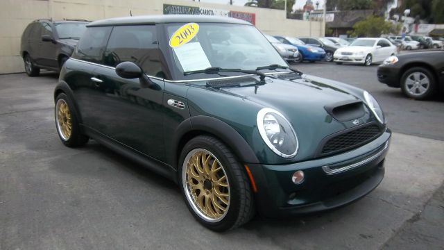 Mini Cooper 2003 photo 2