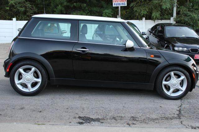 Mini Cooper 2004 photo 1
