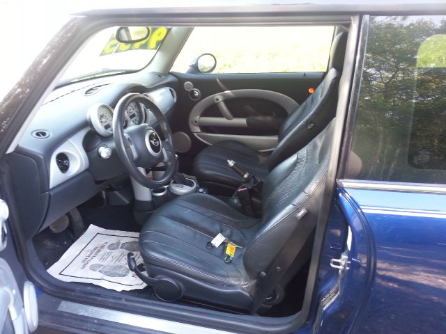 Mini Cooper 2004 photo 2