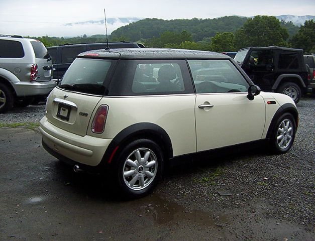 Mini Cooper 2004 photo 1