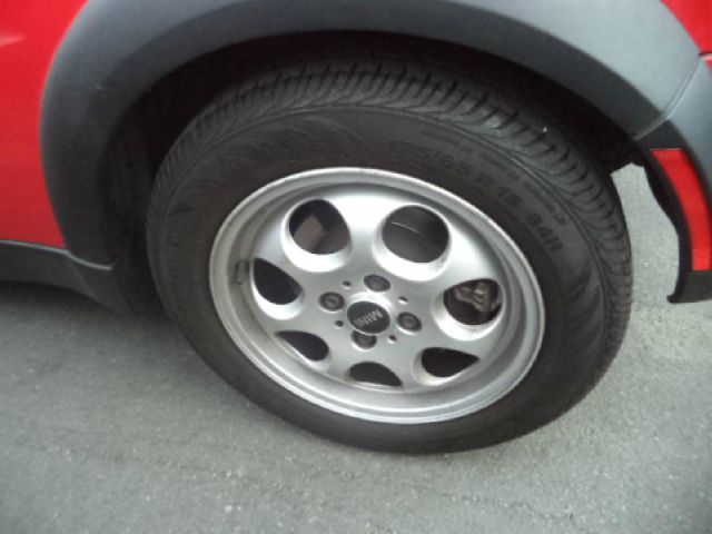 Mini Cooper Base Hatchback