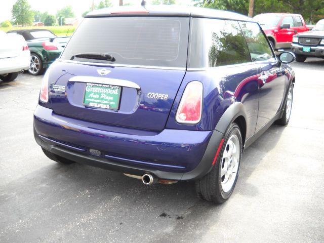 Mini Cooper Base Hatchback