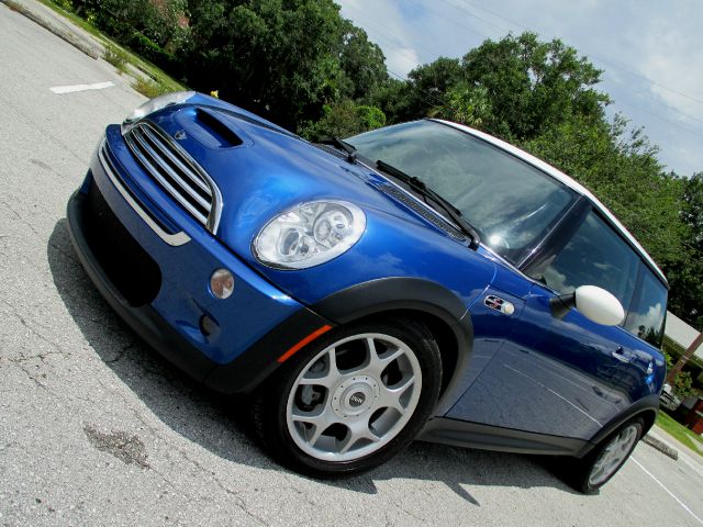 Mini Cooper XR Hatchback