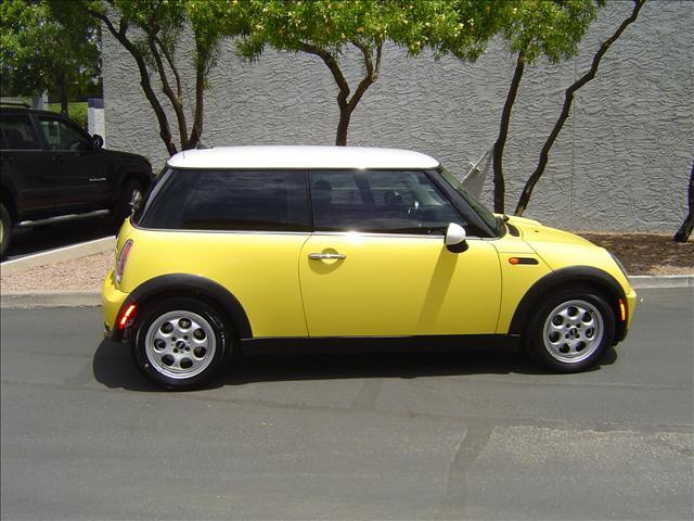 Mini Cooper 2005 photo 2