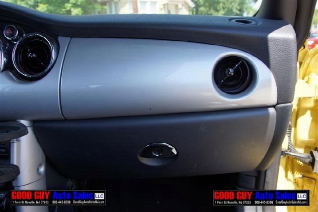 Mini Cooper 2005 photo 12