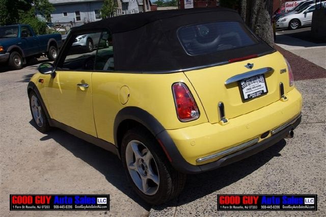 Mini Cooper 2005 photo 17