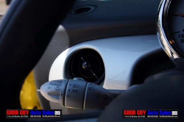 Mini Cooper 2005 photo 36