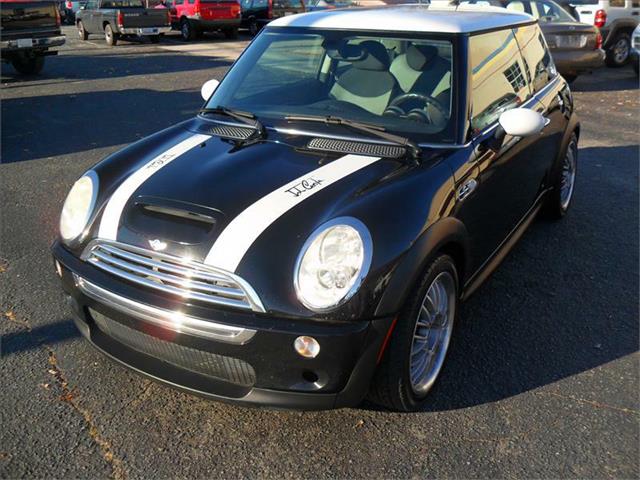 Mini Cooper 5speed Manual Coupe Hatchback