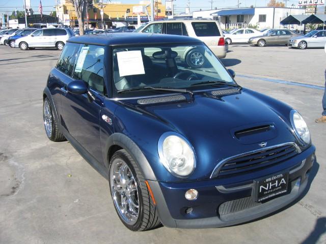 Mini Cooper 2006 photo 2