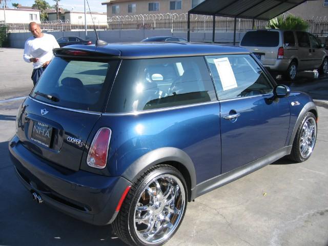 Mini Cooper 2006 photo 3