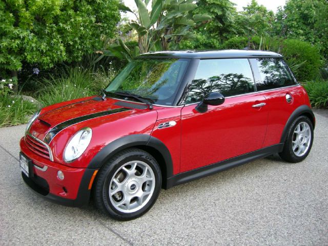 Mini Cooper 2006 photo 23