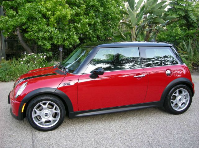 Mini Cooper 2006 photo 24