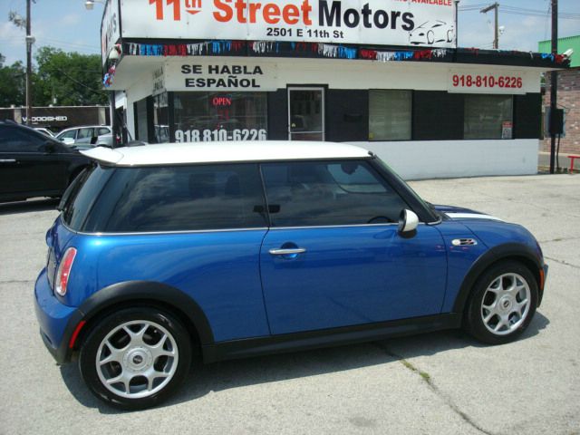 Mini Cooper 2006 photo 1